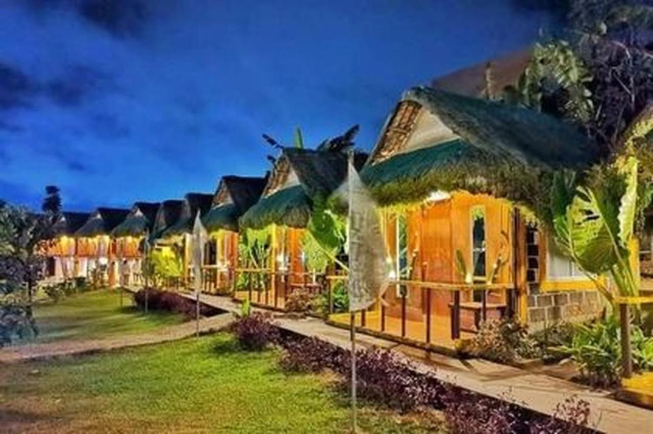 Your Brothers House Tribal Village Legazpi Exterior foto