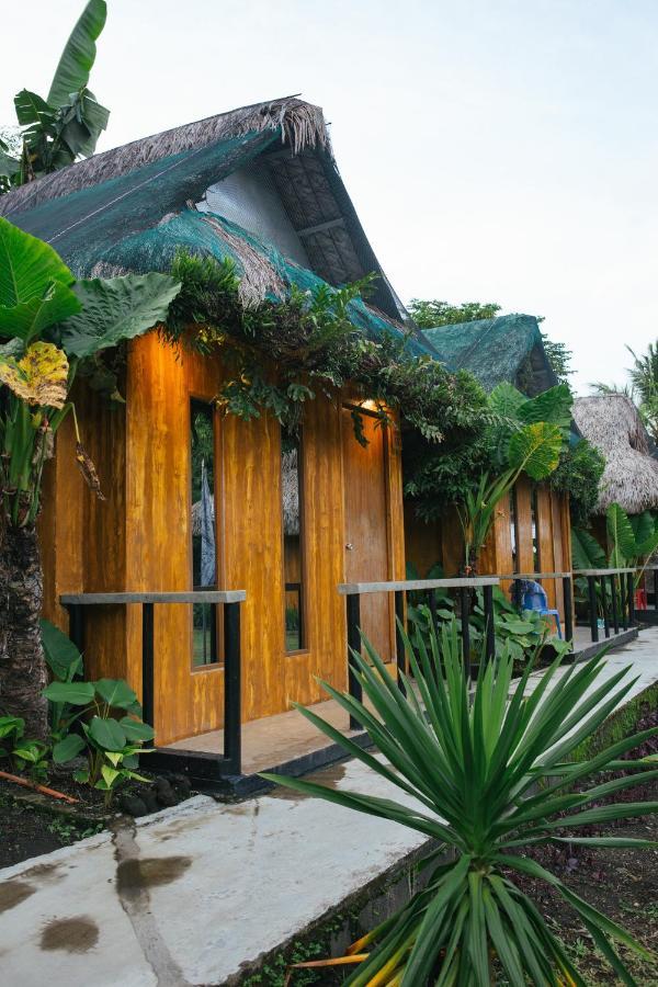 Your Brothers House Tribal Village Legazpi Exterior foto